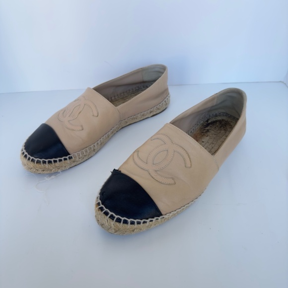 CHANEL Beige/Black Espadrilles, IT 40. As-Is Condition. - Picture 2 of 15